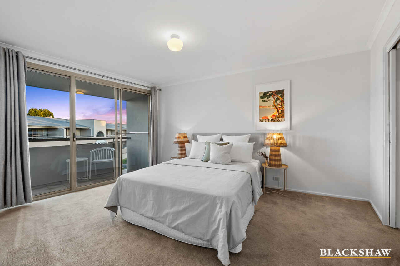 D6/2 Currie Crescent Griffith