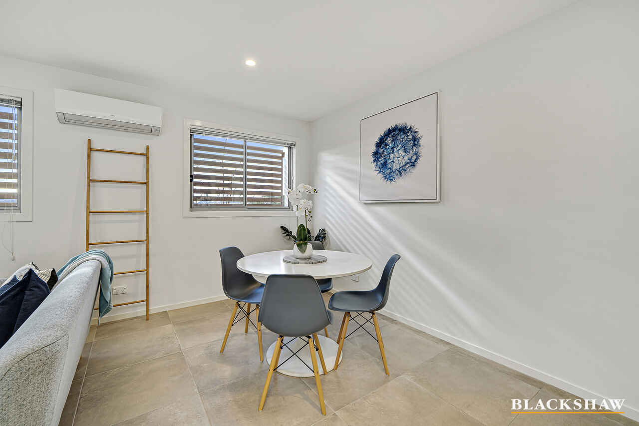 2/78 Derrima Road Crestwood