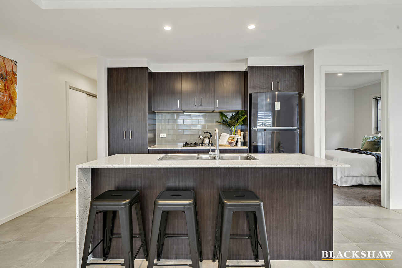 2/78 Derrima Road Crestwood