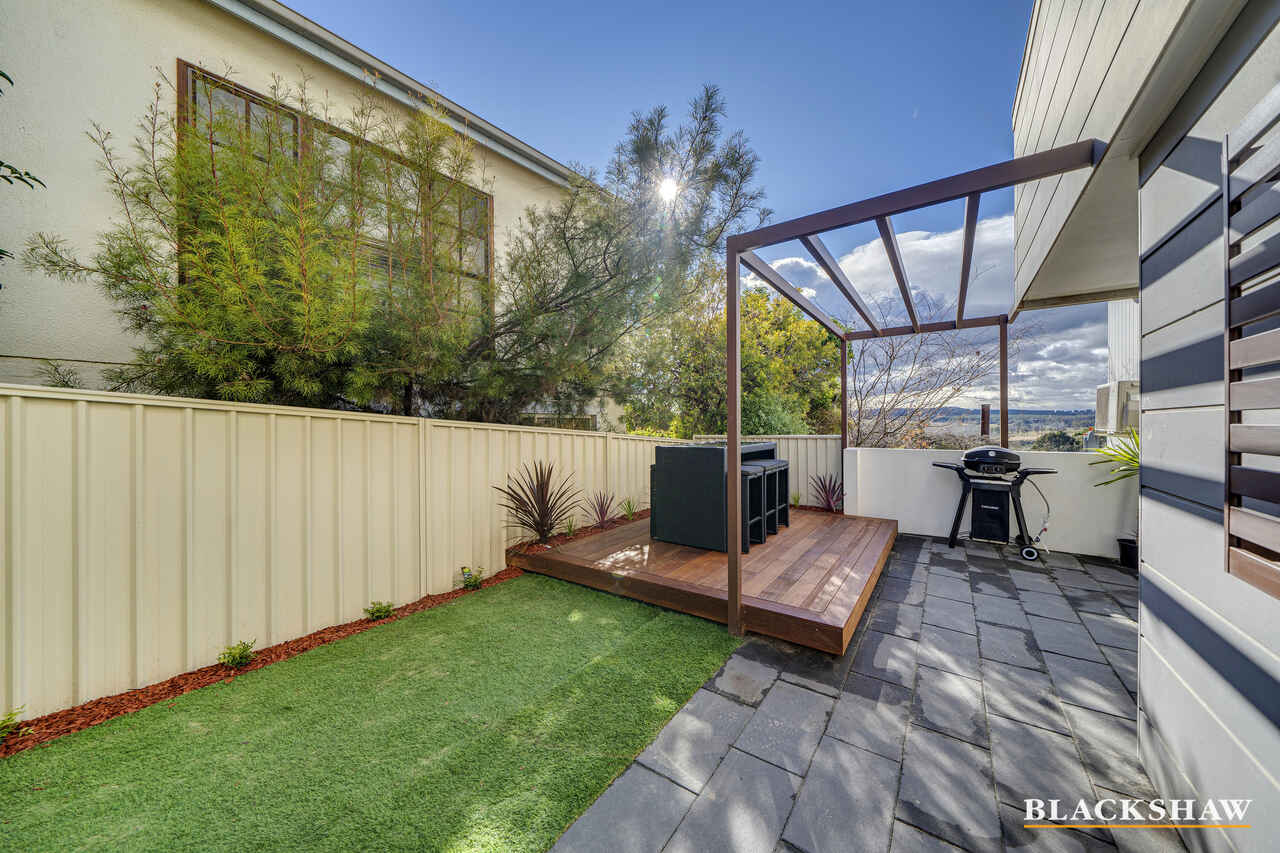 2/78 Derrima Road Crestwood