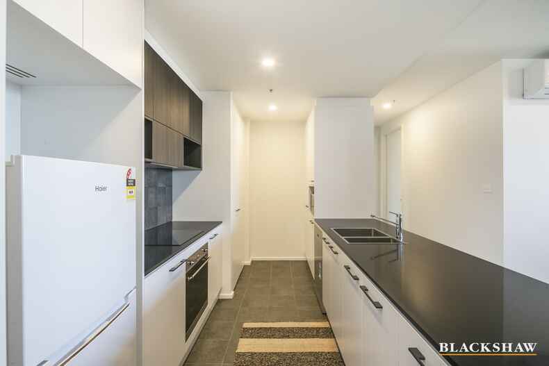 221/15 Irving Street Phillip 221/15 Irving Street Phillip