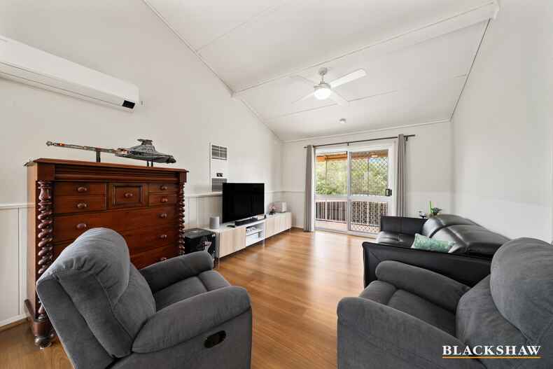 15 Cumberlege Crescent Pearce