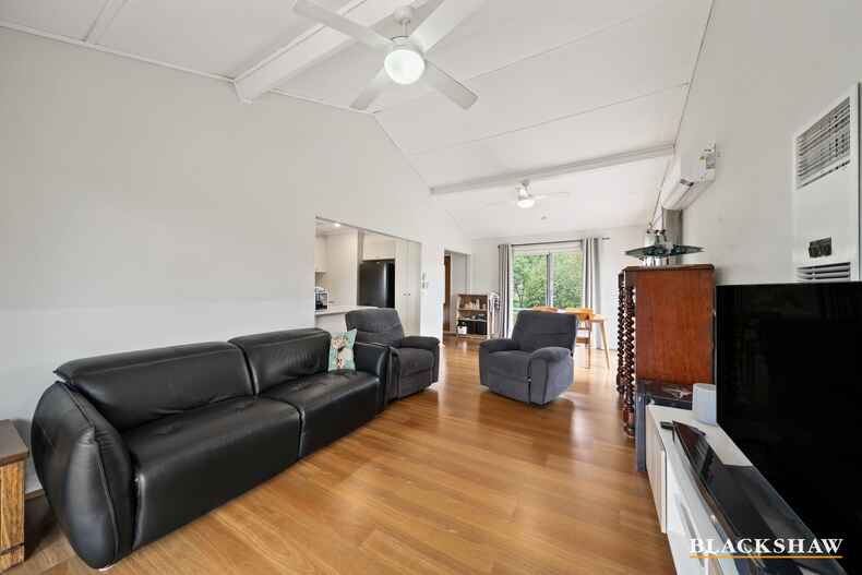 15 Cumberlege Crescent Pearce