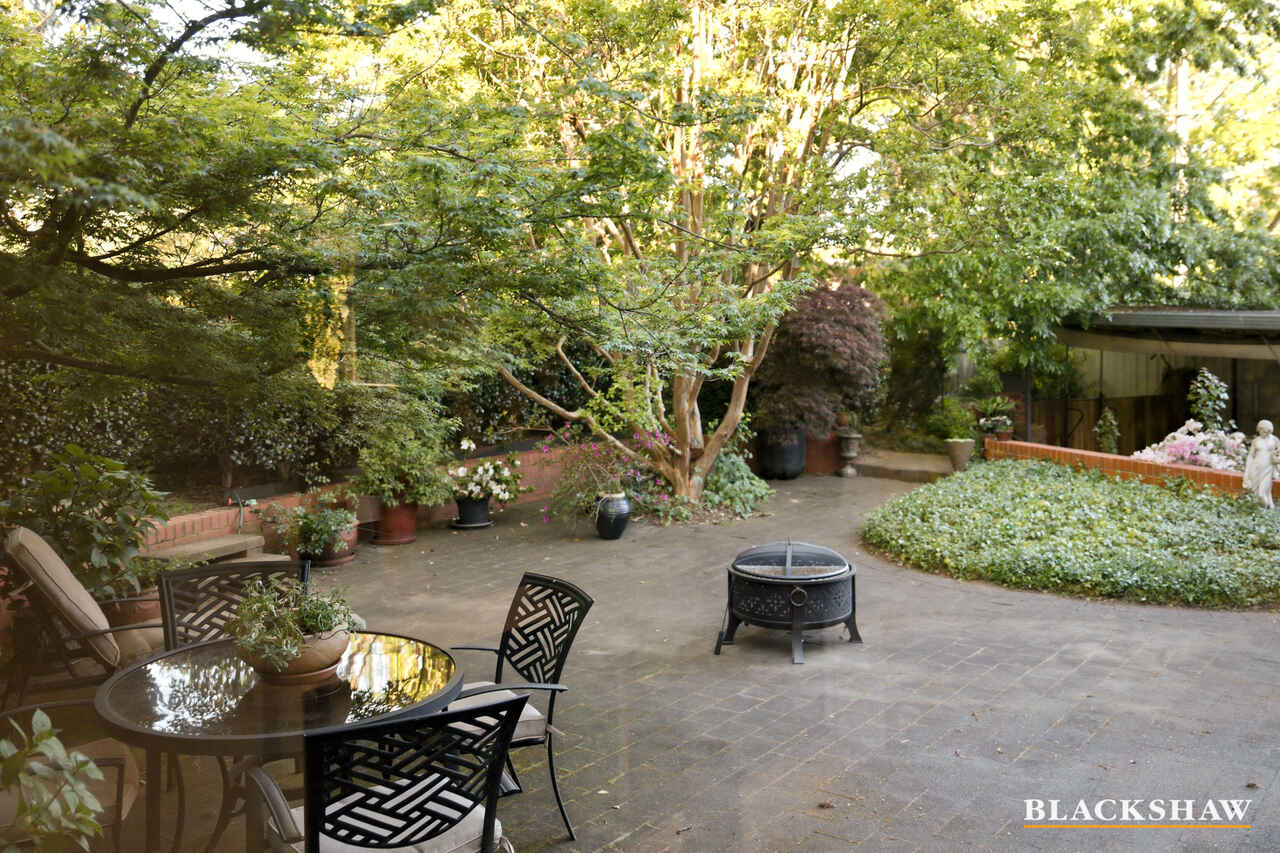 10 Jensen Place Hughes