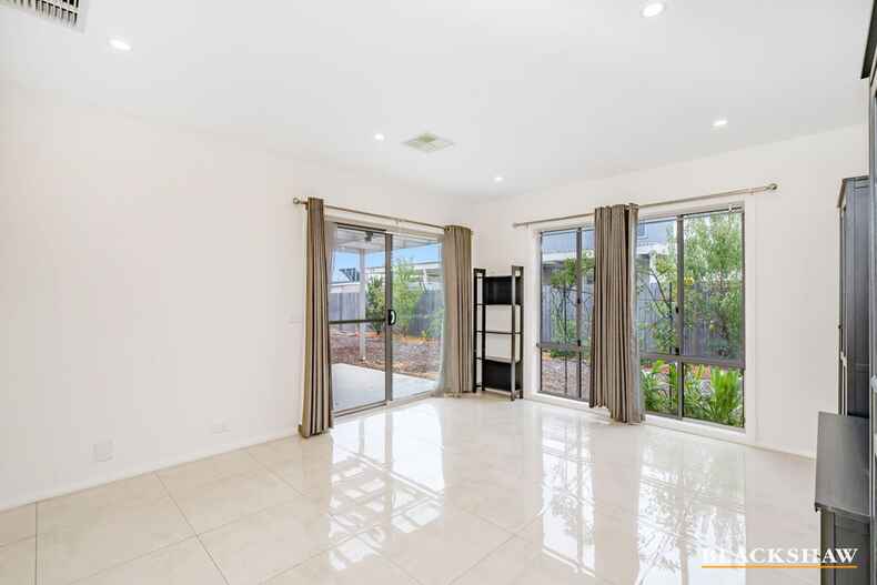 7 Redshaw Street Coombs