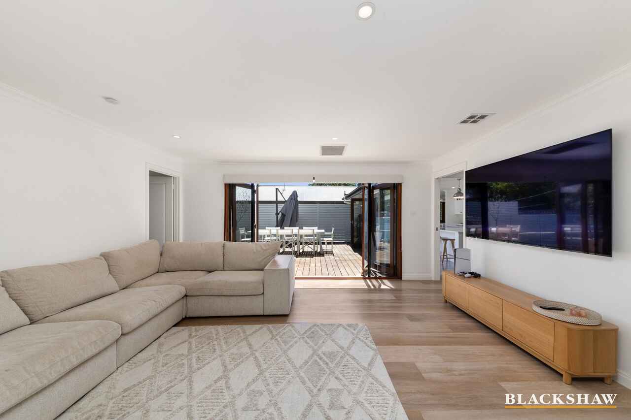 4 Johnston Street Narrabundah