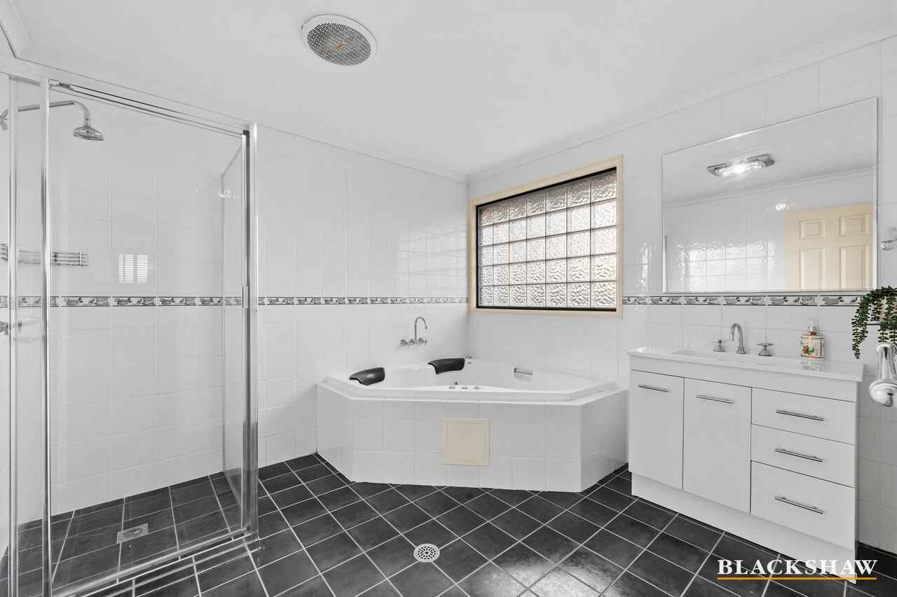40 The Valley Avenue Gungahlin