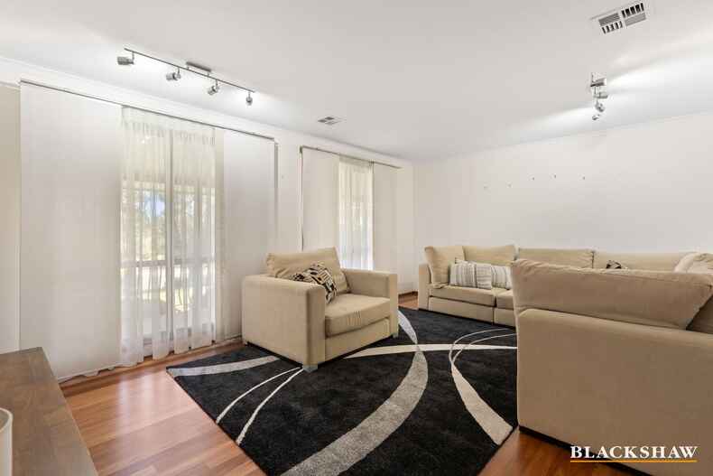 91 Summerville Crescent Florey