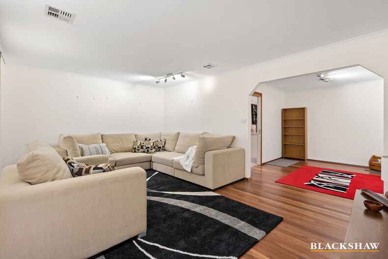 91 Summerville Crescent Florey