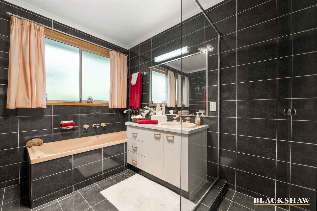 14 Alanson Place Isaacs