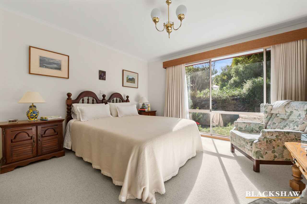 14 Alanson Place Isaacs
