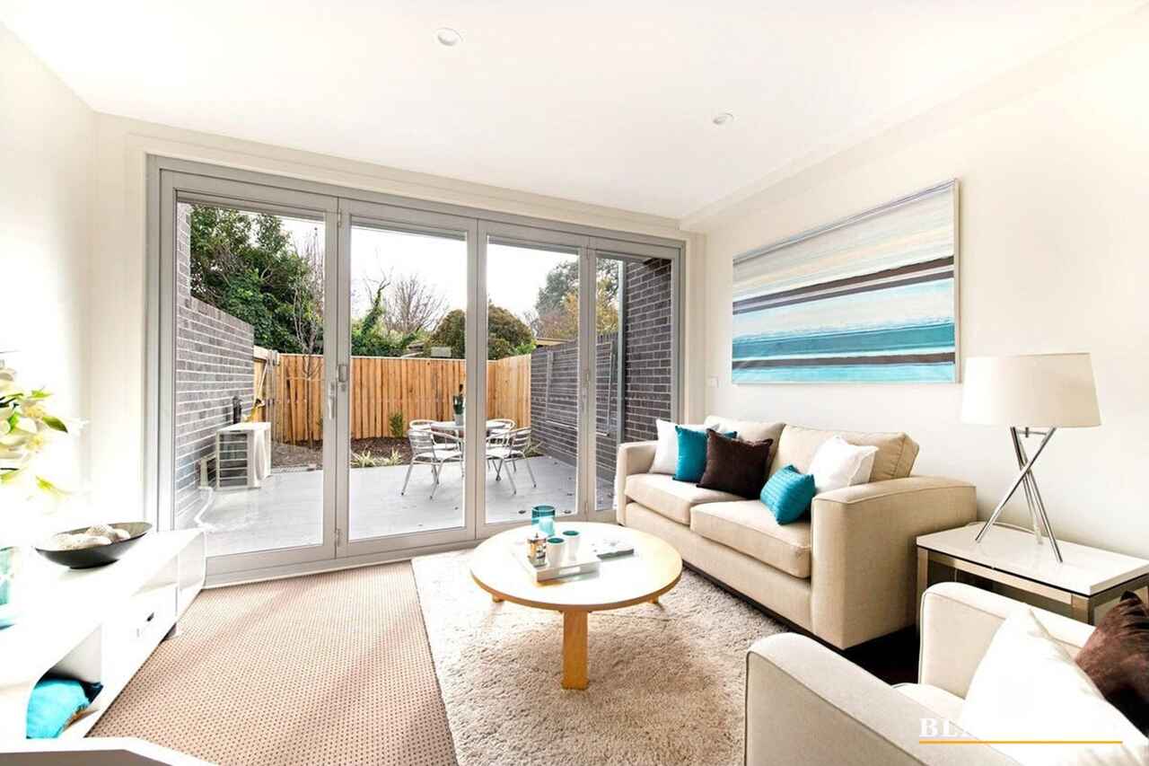 7/87 Antill Street Downer