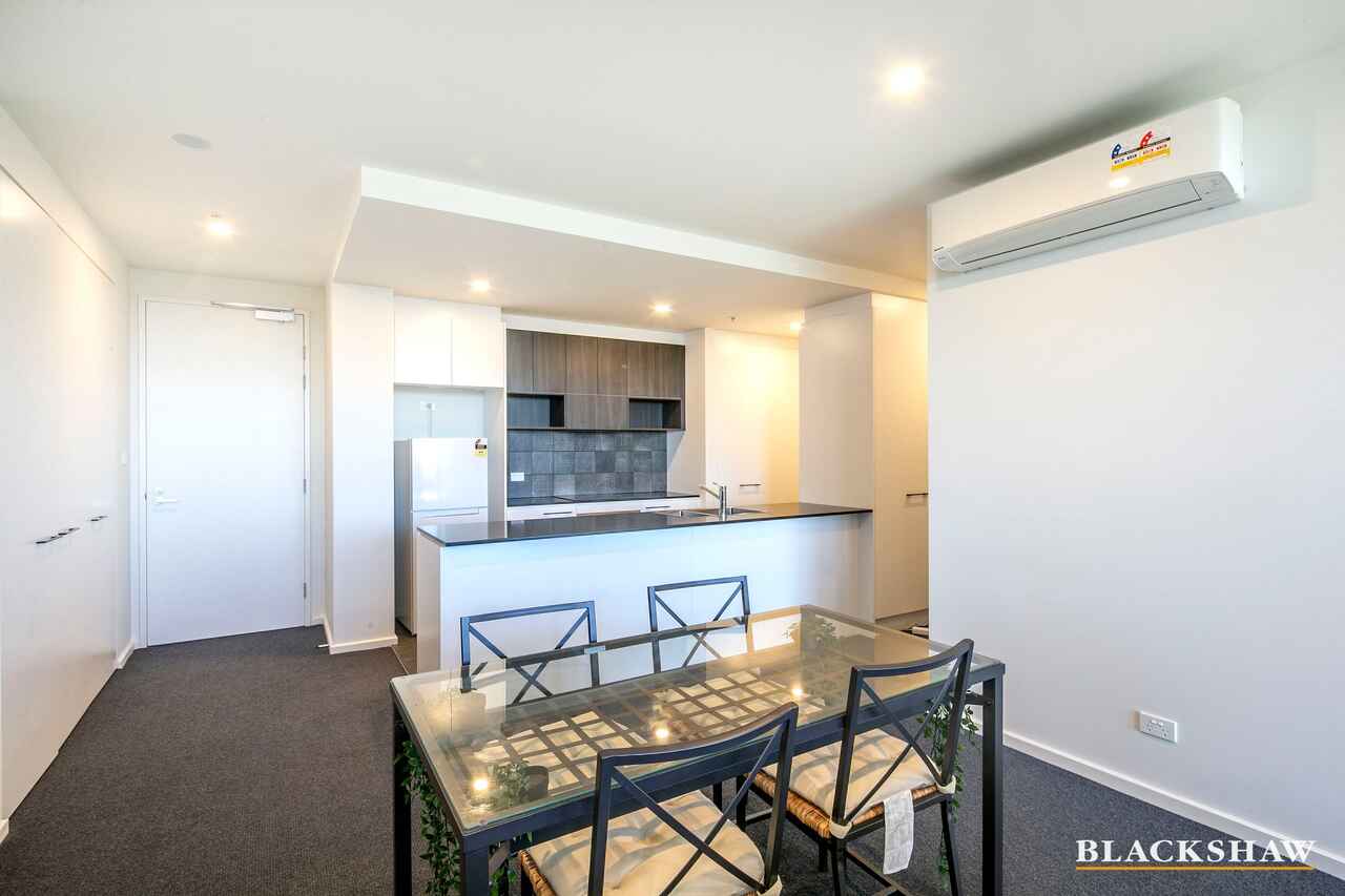 221/15 Irving Street Phillip