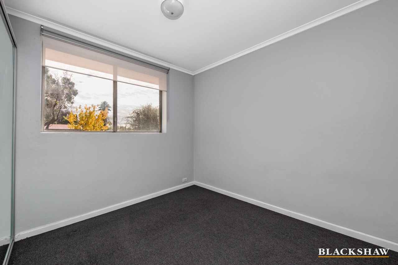 6/22 Cassidy Street Queanbeyan