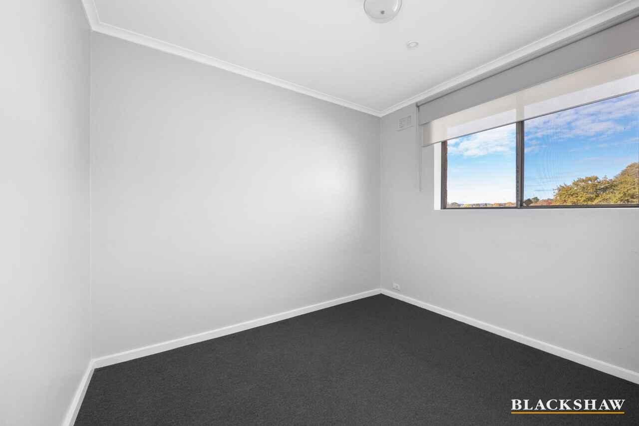 6/22 Cassidy Street Queanbeyan