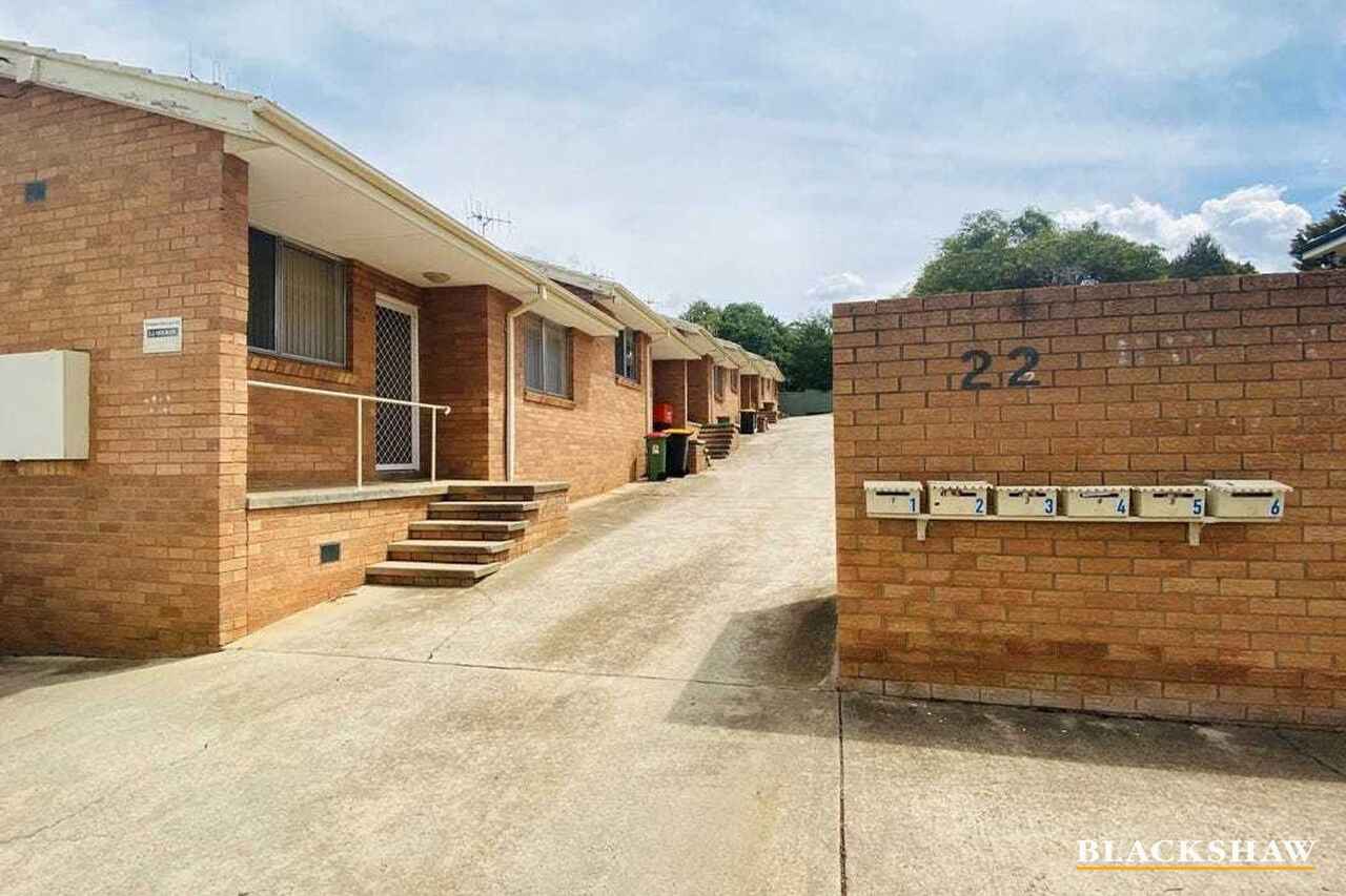 6/22 Cassidy Street Queanbeyan