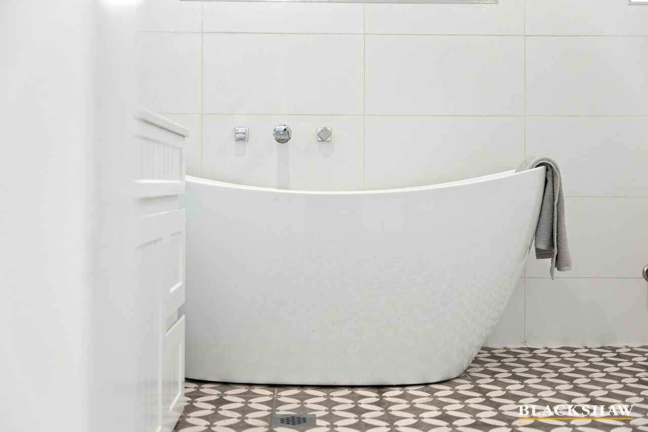4 Joske Place Latham