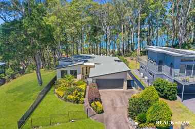 14 Michener Court Long Beach 14 Michener Court Long Beach