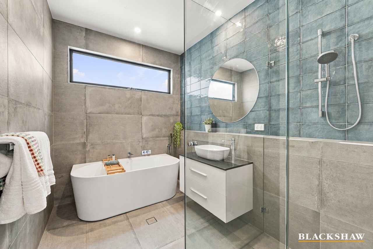 6 Bobby Street Googong