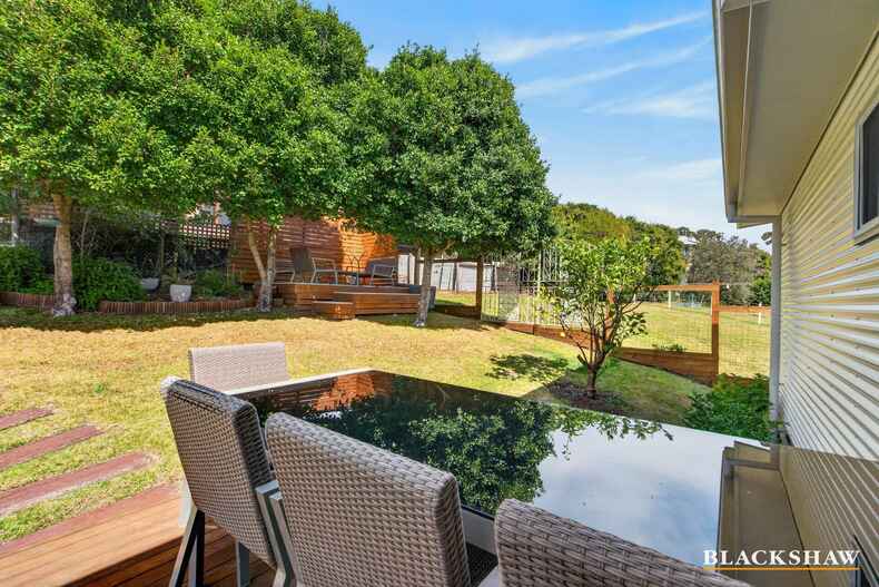 8 Merinda Street Malua Bay