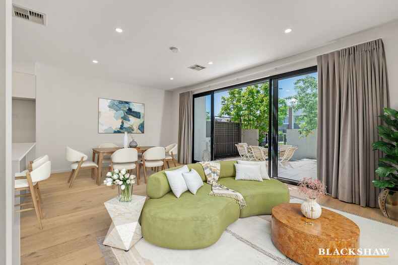 36 Bernard Heinze Avenue Moncrieff 36 Bernard Heinze Avenue Moncrieff