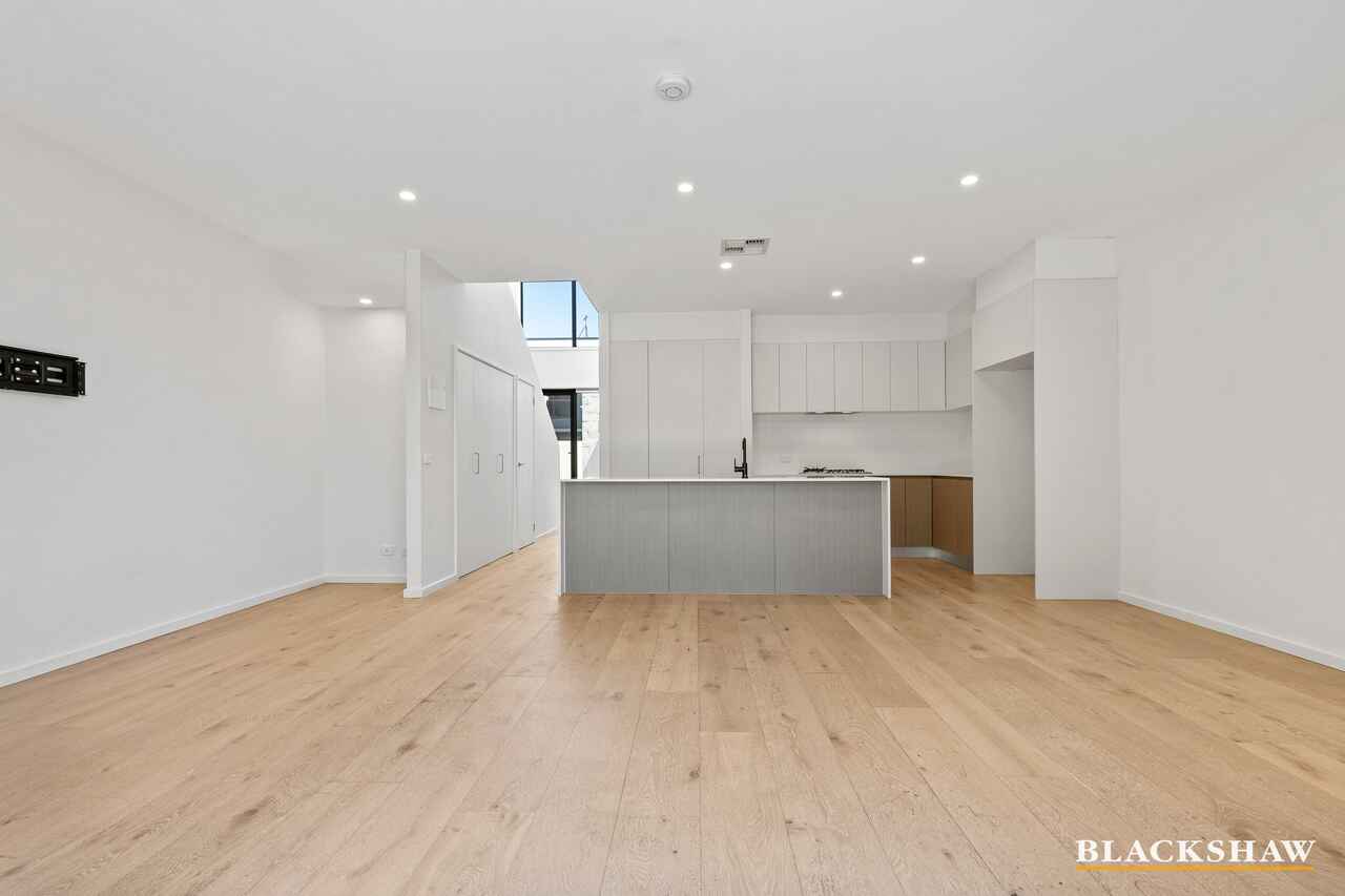 36 Bernard Heinze Avenue Moncrieff