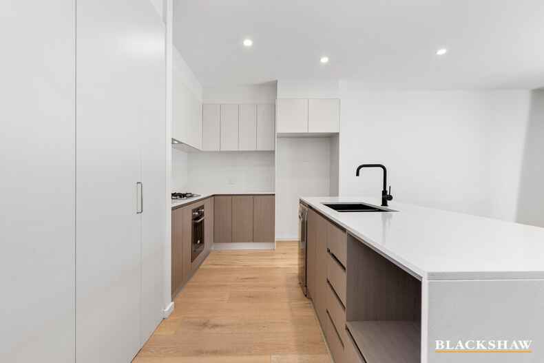 36 Bernard Heinze Avenue Moncrieff 36 Bernard Heinze Avenue Moncrieff
