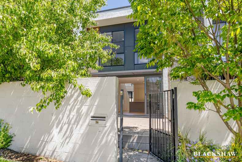 36 Bernard Heinze Avenue Moncrieff 36 Bernard Heinze Avenue Moncrieff