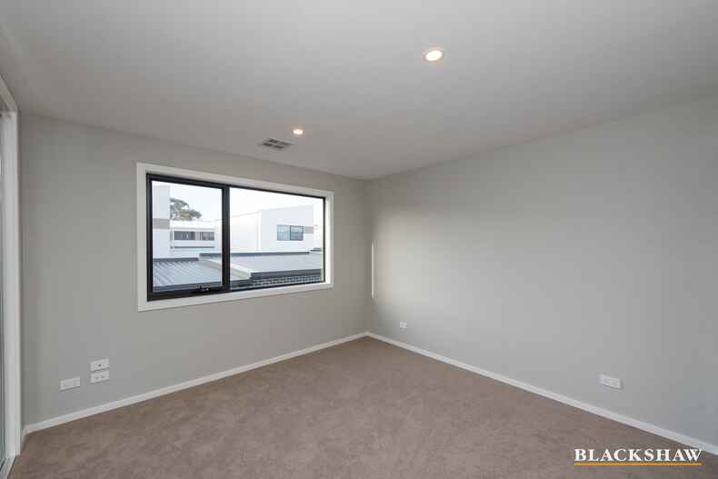 4/21 Bernard Heinze Avenue Moncrieff