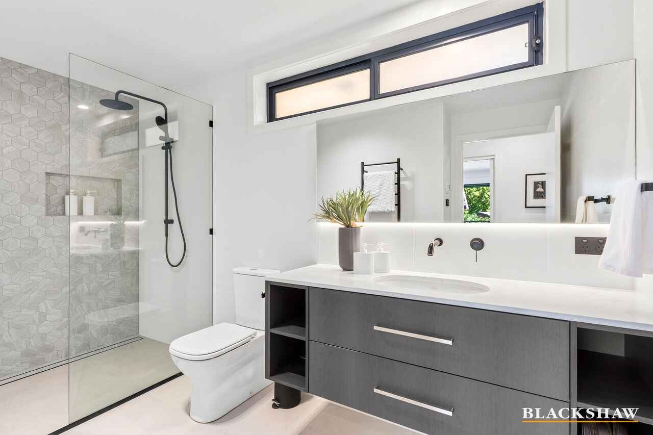 10 Rene Street Chapman