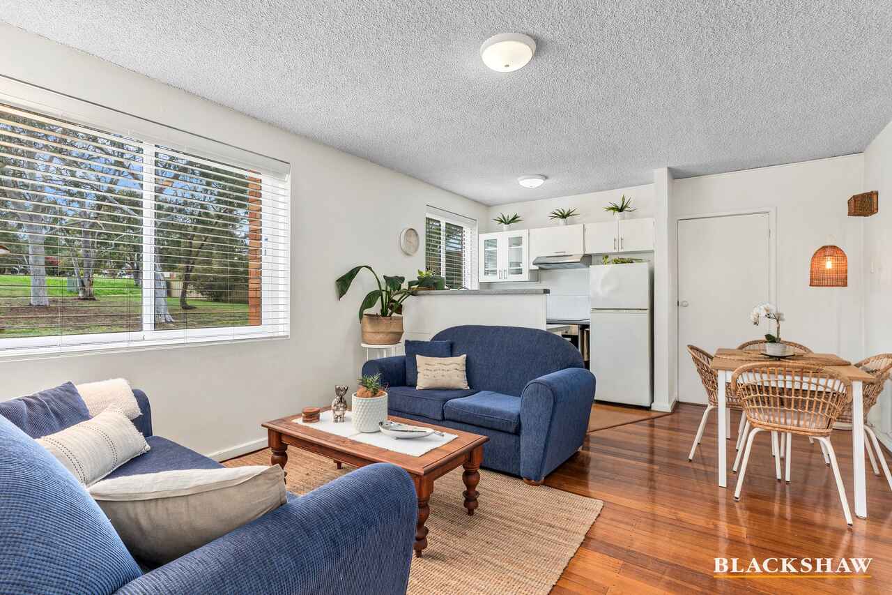 62/3 Waddell Place Curtin