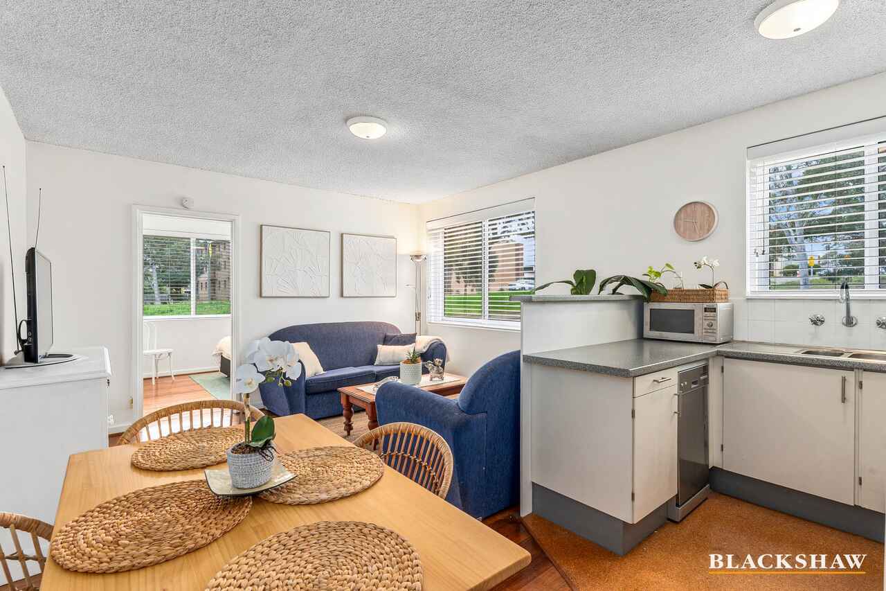 62/3 Waddell Place Curtin