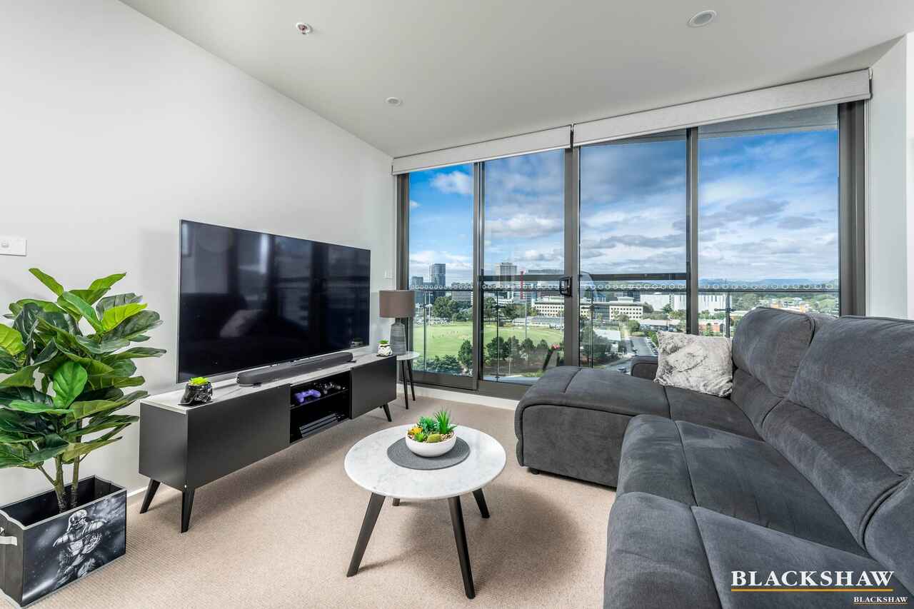 218/15 Irving Street Phillip
