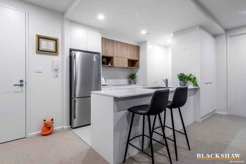 218/15 Irving Street Phillip 218/15 Irving Street Phillip