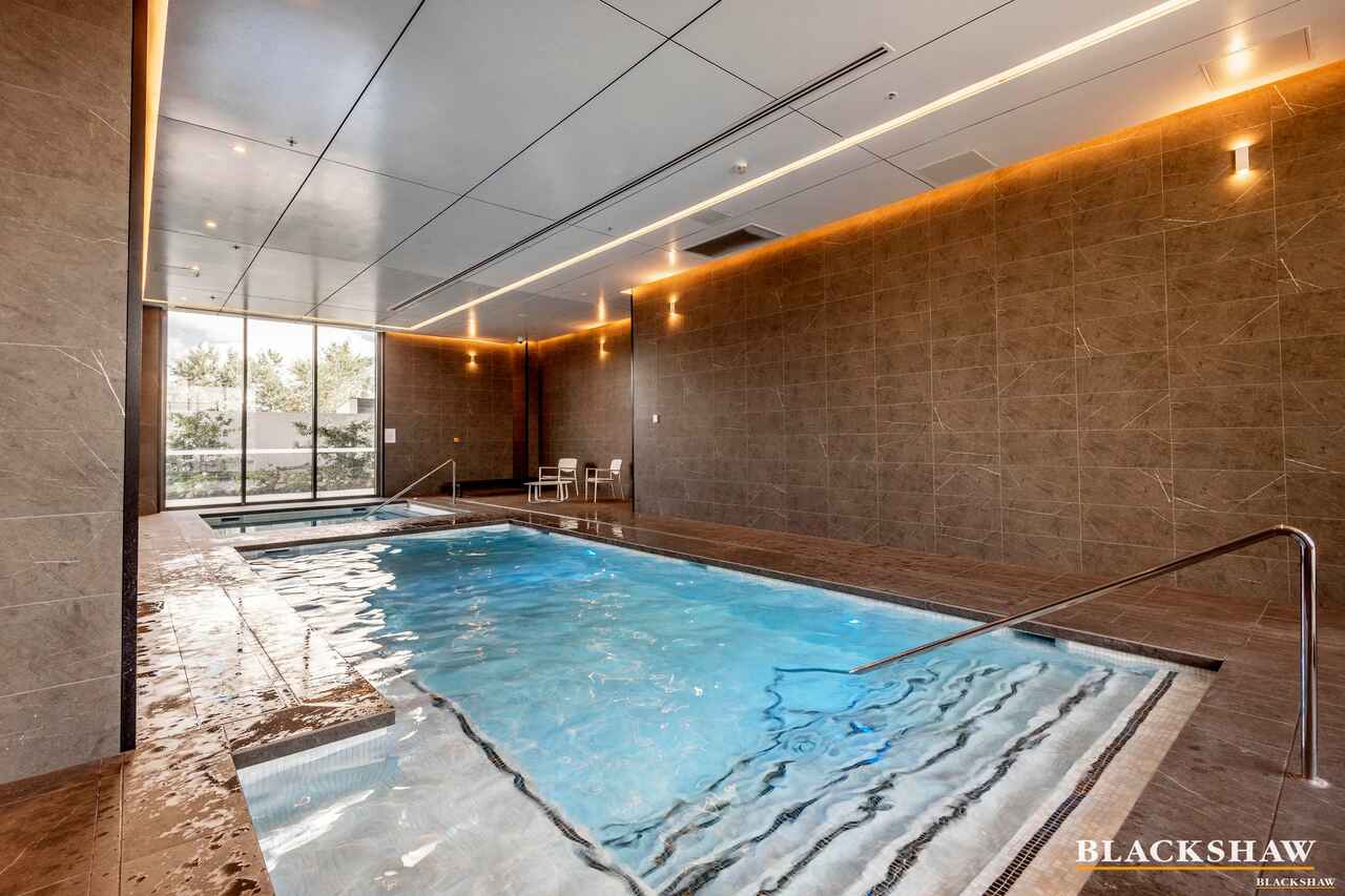 218/15 Irving Street Phillip