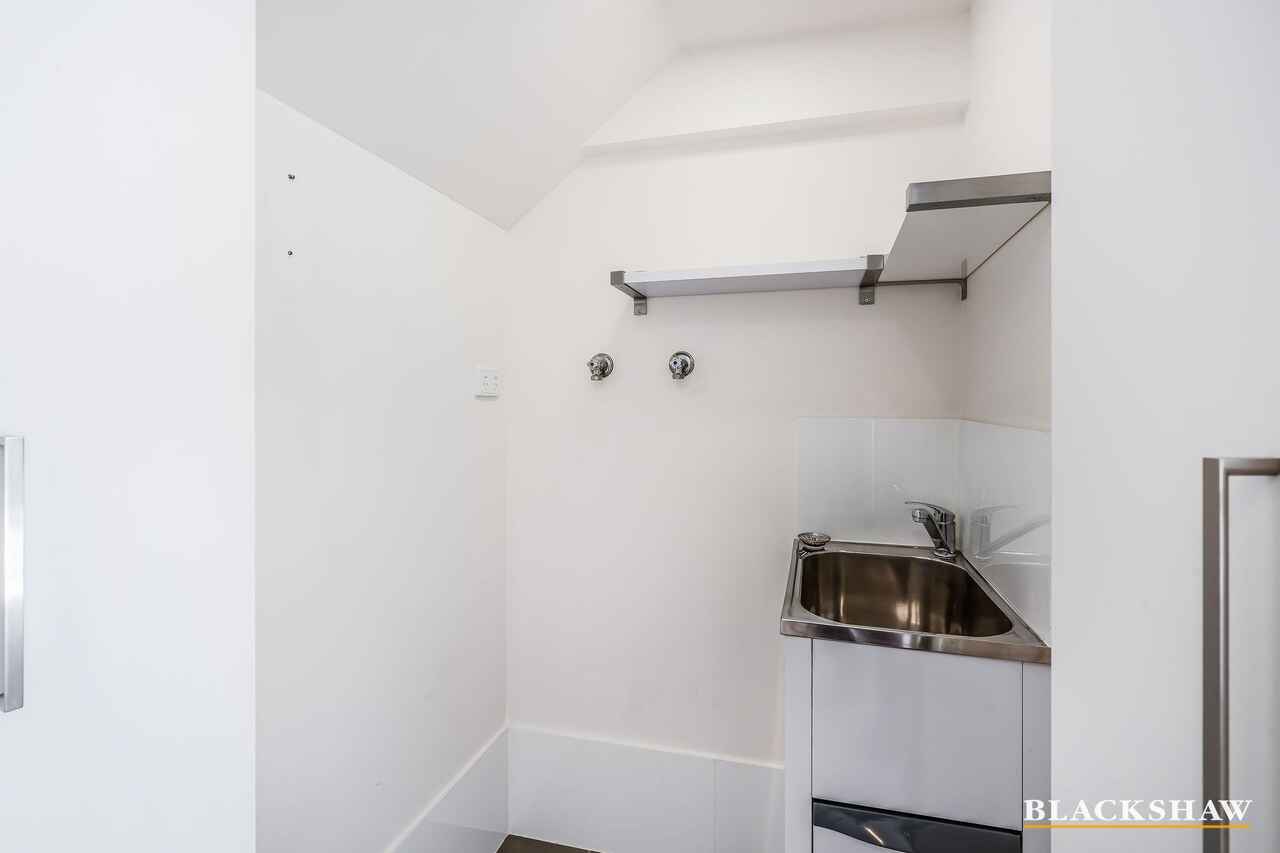 61/39 Woodberry Avenue Coombs