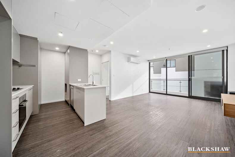 184/7 Irving Street Phillip 184/7 Irving Street Phillip