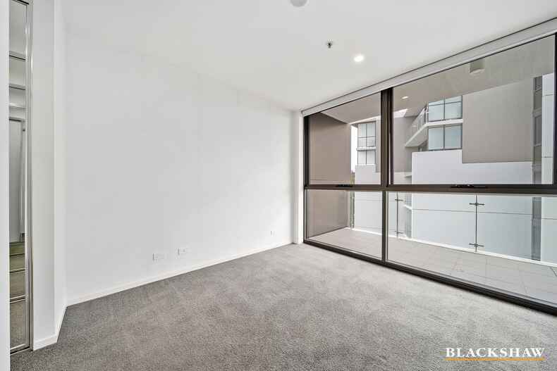 184/7 Irving Street Phillip 184/7 Irving Street Phillip