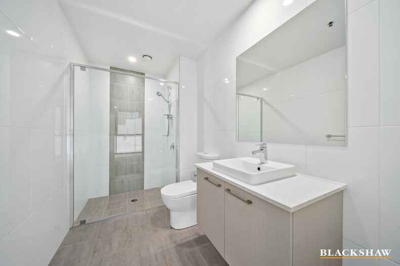 184/7 Irving Street Phillip 184/7 Irving Street Phillip