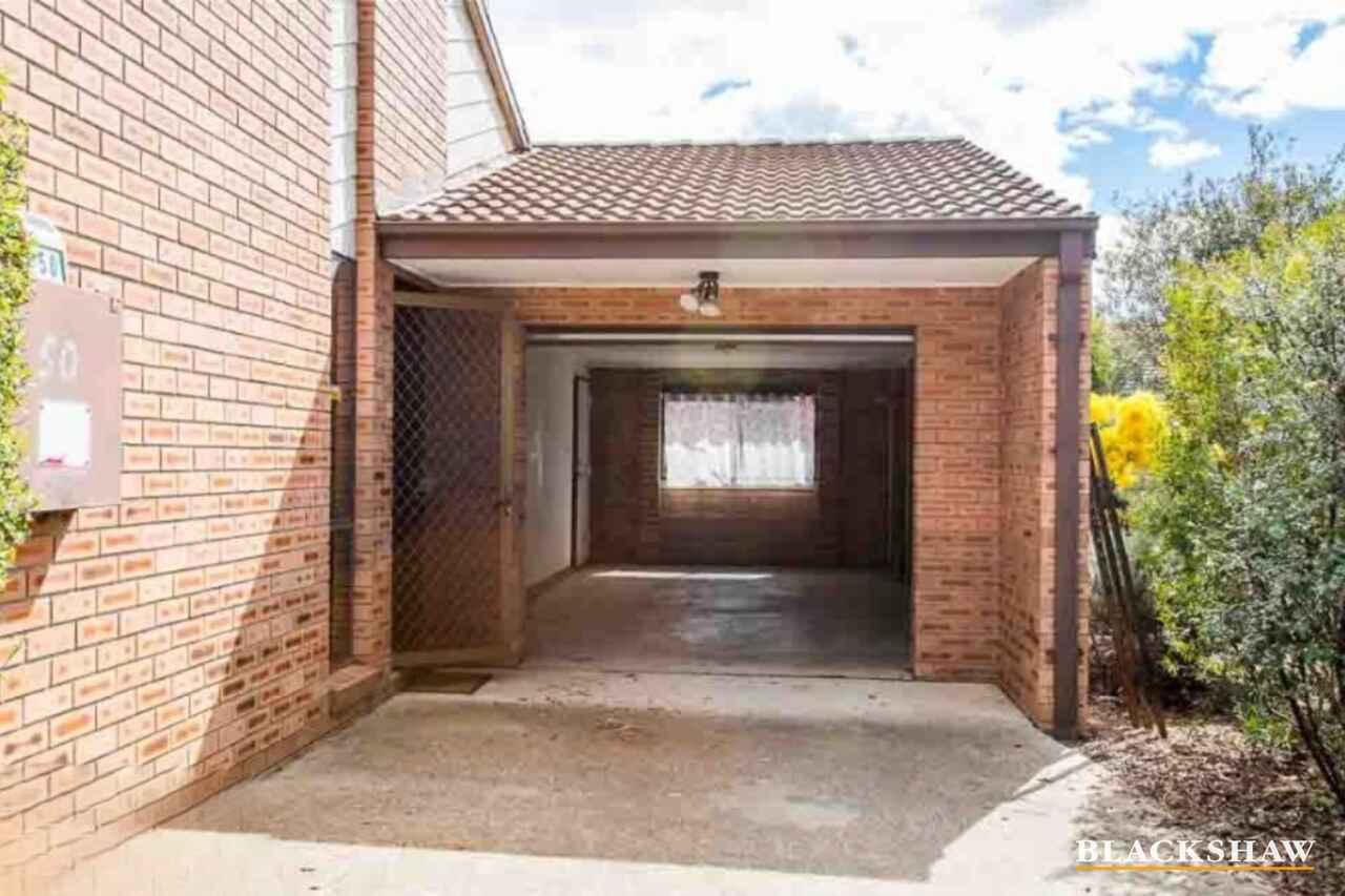 50/21 Cossington Smith Crescent Lyneham