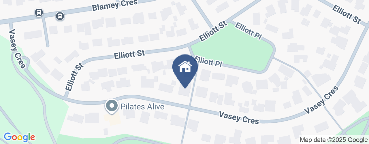 27 Vasey Crescent 27 Vasey Crescent