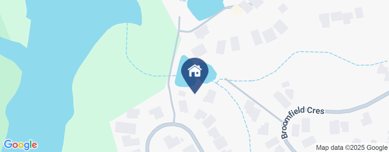 51 Courtenay Crescent 51 Courtenay Crescent