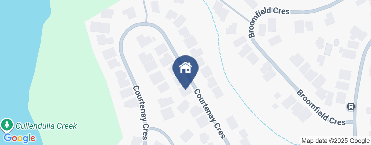 32 Courtenay Crescent 32 Courtenay Crescent